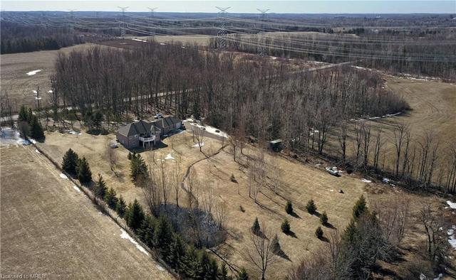9176 Halton Erin Townline Road, House detached with 5 bedrooms, 2 bathrooms and 13 parking in Erin ON | Image 38