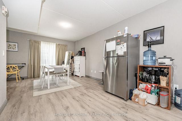 209 - 321 Spruce St, Condo with 1 bedrooms, 1 bathrooms and 0 parking in Waterloo ON | Image 2