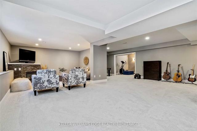 31 Fern Ave, House detached with 4 bedrooms, 5 bathrooms and 4 parking in Hamilton ON | Image 24