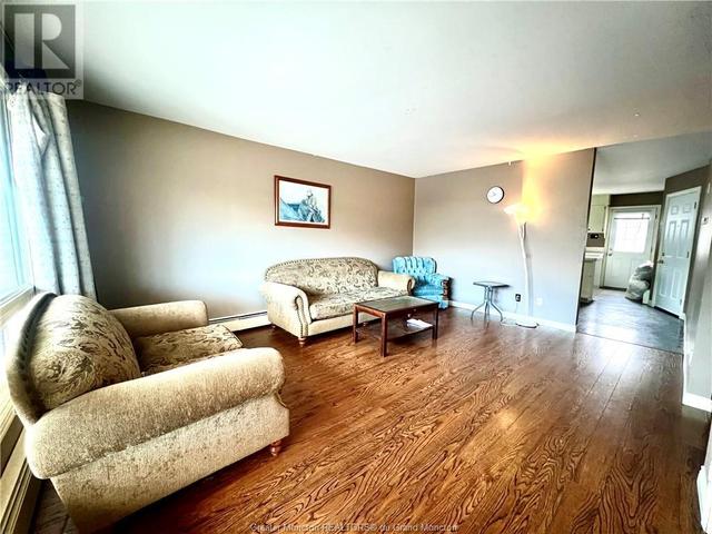 118 - 120 Vail St, House other with 6 bedrooms, 4 bathrooms and null parking in Moncton NB | Image 32