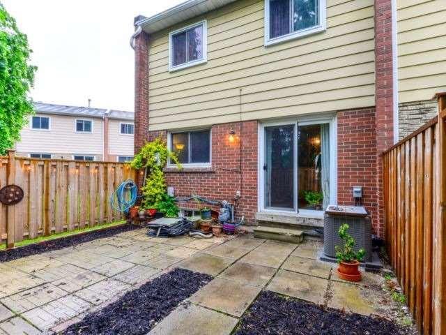 93 - 900 Central Park Dr, Townhouse with 3 bedrooms, 2 bathrooms and 1 parking in Brampton ON | Image 19