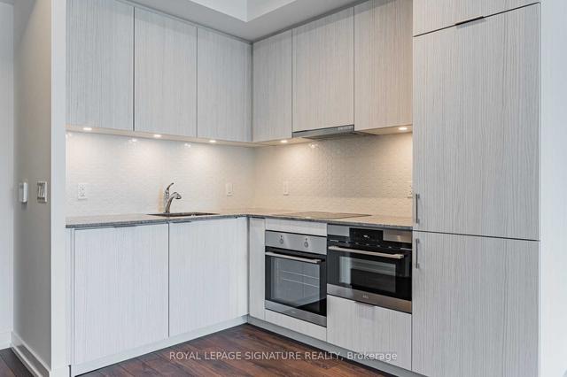 512 - 158 Front St E, Condo with 1 bedrooms, 1 bathrooms and 0 parking in Toronto ON | Image 19