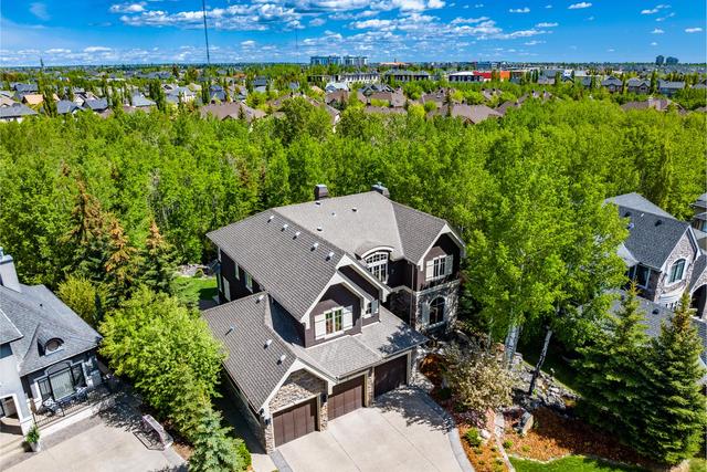 7 Wentwillow Lane Sw, House detached with 4 bedrooms, 4 bathrooms and 6 parking in Calgary AB | Image 1