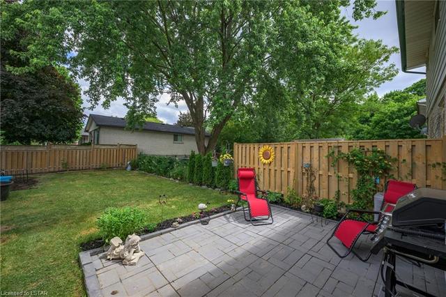 1751 Culver Drive, House semidetached with 3 bedrooms, 1 bathrooms and 4 parking in London ON | Image 22