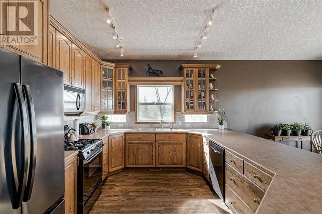 418001 Highway 783, House detached with 3 bedrooms, 2 bathrooms and null parking in Foothills County AB | Image 26
