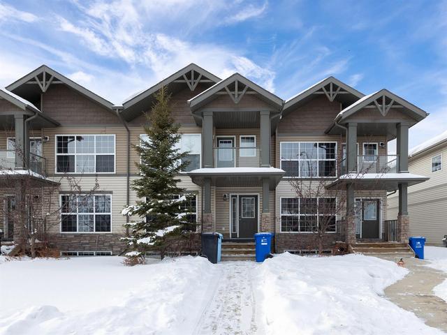 3 - 400 Sparrow Hawk Drive, Home with 4 bedrooms, 3 bathrooms and 2 parking in Wood Buffalo AB | Image 6