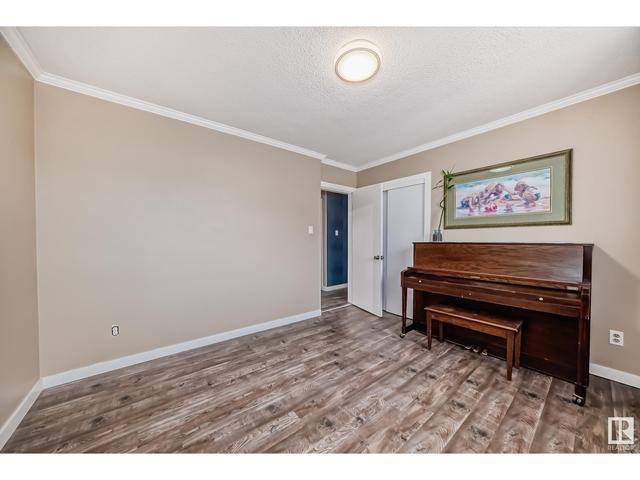 13334 123a St Nw, House detached with 6 bedrooms, 2 bathrooms and null parking in Edmonton AB | Image 17