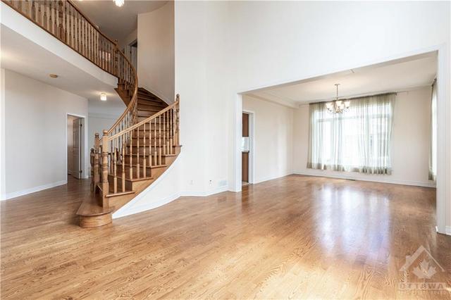 2 Tanmount Way, House detached with 4 bedrooms, 4 bathrooms and 6 parking in Ottawa ON | Image 6