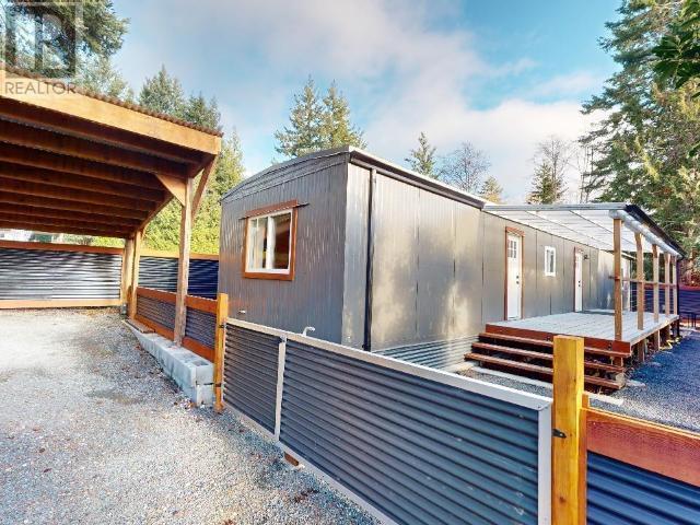 2050 Reave Road, House detached with 2 bedrooms, 1 bathrooms and 1 parking in Powell River C BC | Image 2
