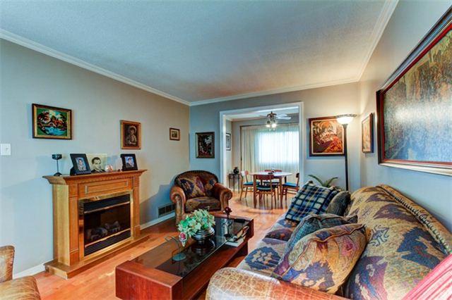 3232 Ulman Rd, House detached with 3 bedrooms, 2 bathrooms and 2 parking in Oakville ON | Image 13