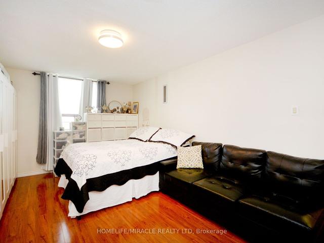 1906 - 21 Knightsbridge Rd, Condo with 2 bedrooms, 1 bathrooms and 1 parking in Brampton ON | Image 25