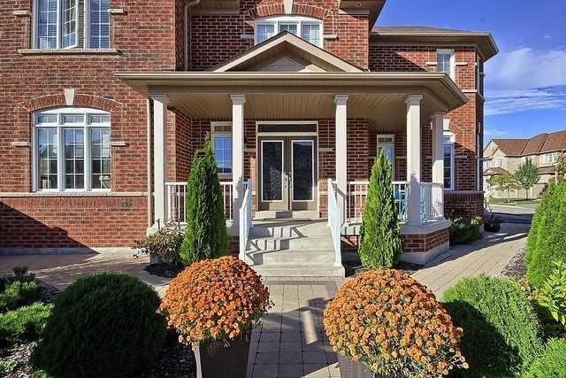 1119 Veterans Way, House detached with 4 bedrooms, 4 bathrooms and 4 parking in Newmarket ON | Image 3