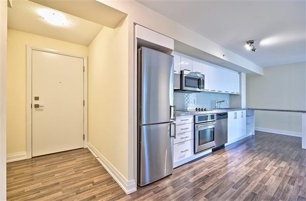 1002e - 555 Wilson Ave, Condo with 2 bedrooms, 2 bathrooms and 1 parking in Toronto ON | Image 16