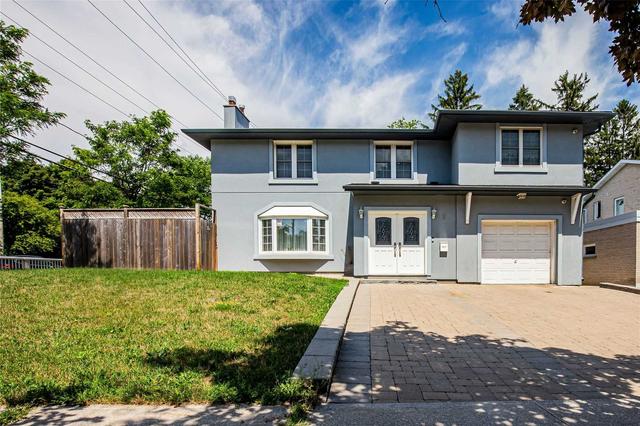2 Donmac Dr, House detached with 6 bedrooms, 5 bathrooms and 5 parking in Toronto ON | Card Image