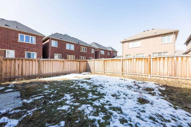 38 Noble Oaks Rd E, House detached with 4 bedrooms, 5 bathrooms and 6 parking in Brampton ON | Image 33