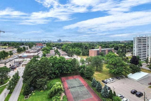 1212 - 8111 Yonge St, Condo with 3 bedrooms, 2 bathrooms and 1 parking in Markham ON | Image 32