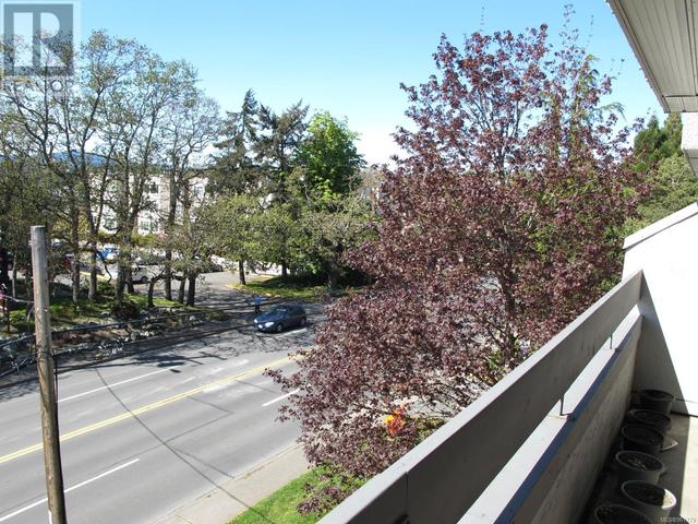 410 - 3235 Quadra St, Condo with 2 bedrooms, 1 bathrooms and 1 parking in Saanich BC | Image 18
