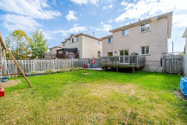 121 Nicholson Dr, House detached with 4 bedrooms, 4 bathrooms and 4 parking in Barrie ON | Image 33