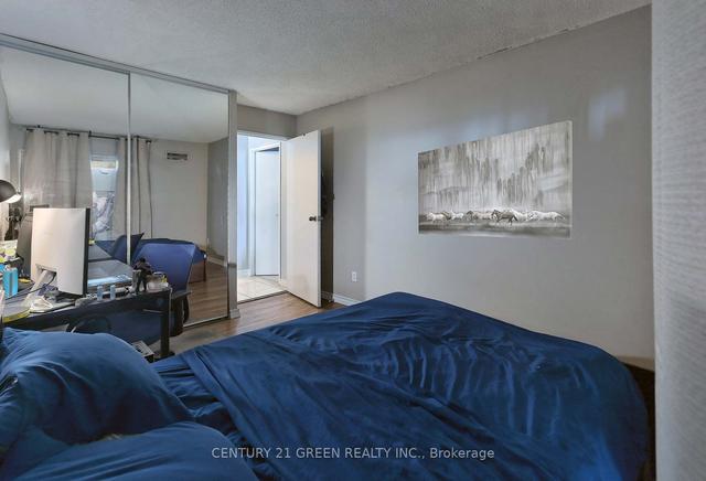 501 - 10 Markbrook Lane, Condo with 2 bedrooms, 2 bathrooms and 1 parking in Toronto ON | Image 11
