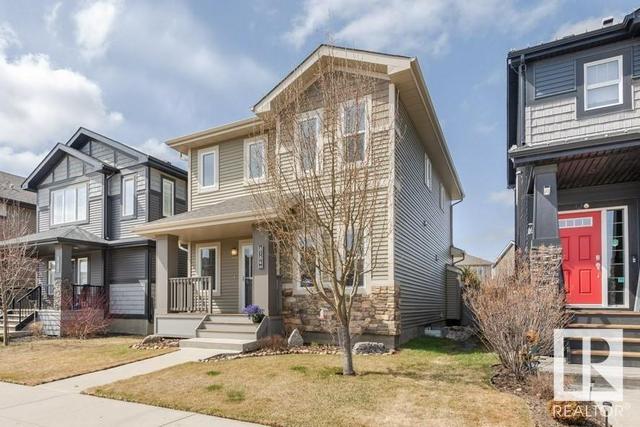 8184 224 St Nw, House detached with 3 bedrooms, 2 bathrooms and 2 parking in Edmonton AB | Card Image