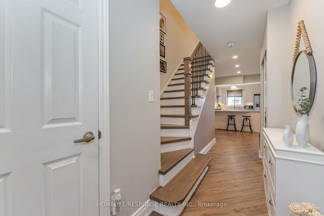 9 - 5260 Mcfarren Blvd, Townhouse with 3 bedrooms, 3 bathrooms and 2 parking in Mississauga ON | Image 34