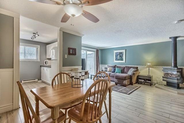 104 Loggers Run Rd, Townhouse with 3 bedrooms, 2 bathrooms and 1 parking in Barrie ON | Image 7