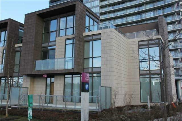 Th01 - 125 Mcmahon Dr, Townhouse with 3 bedrooms, 4 bathrooms and 2 parking in Toronto ON | Image 1