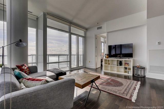 815 - 29 Queens Quay, Condo with 2 bedrooms, 3 bathrooms and 2 parking in Toronto ON | Image 9