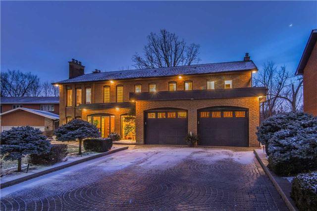 10 Forest Park Cres, House detached with 5 bedrooms, 6 bathrooms and 6 parking in Markham ON | Image 1