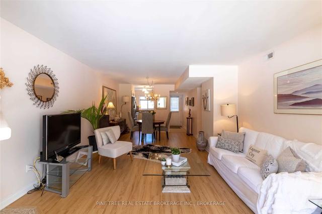 17 - 31 Laguna Pkwy, Townhouse with 2 bedrooms, 2 bathrooms and 1 parking in Ramara ON | Image 9