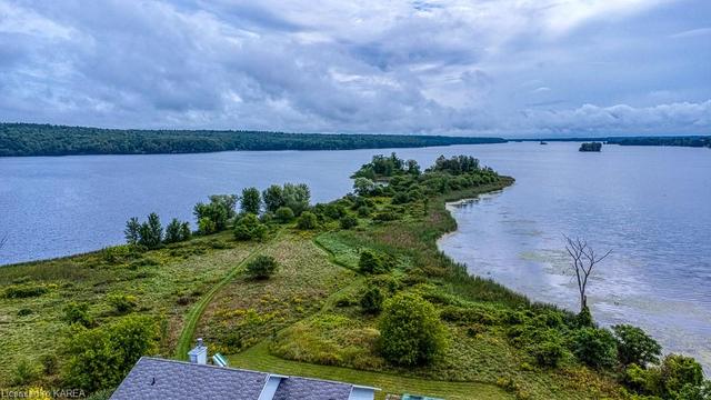 9868 County Road 42, House detached with 5 bedrooms, 5 bathrooms and 6 parking in Rideau Lakes ON | Image 5