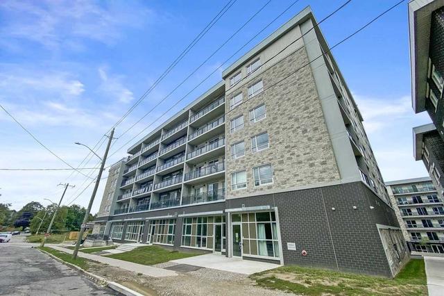 f405 - 275 Larch St, Condo with 2 bedrooms, 2 bathrooms and 1 parking in Waterloo ON | Image 12