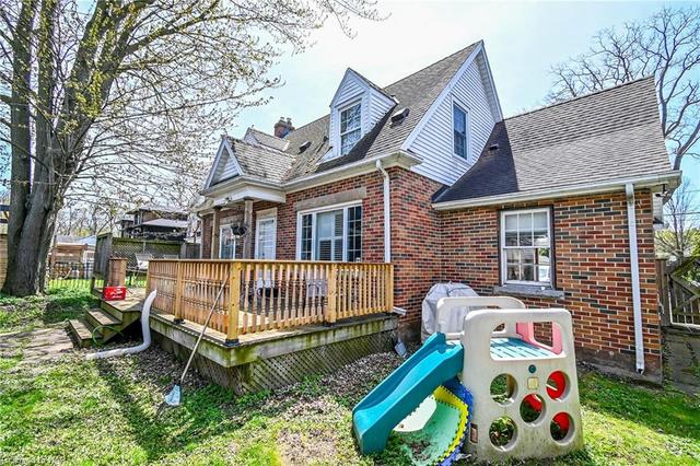5 Bellevue Terrace, House detached with 3 bedrooms, 1 bathrooms and 5 parking in St. Catharines ON | Image 10