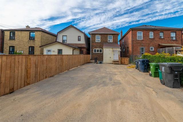 main - 713 Vaughan Rd, House detached with 3 bedrooms, 2 bathrooms and 3 parking in Toronto ON | Image 31