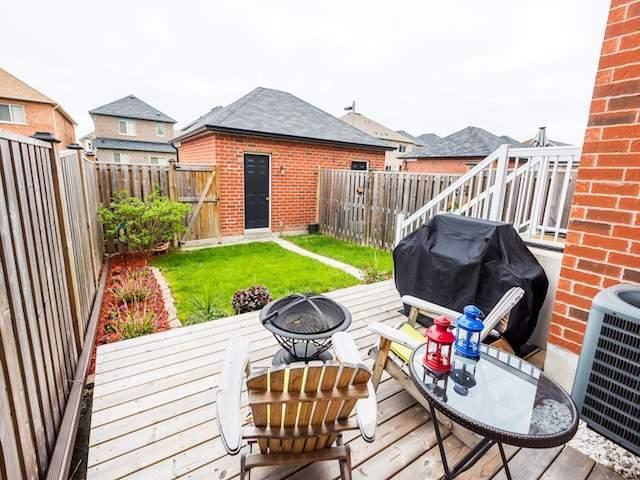 11878 Tenth Line, House attached with 3 bedrooms, 3 bathrooms and 1 parking in Whitchurch Stouffville ON | Image 17