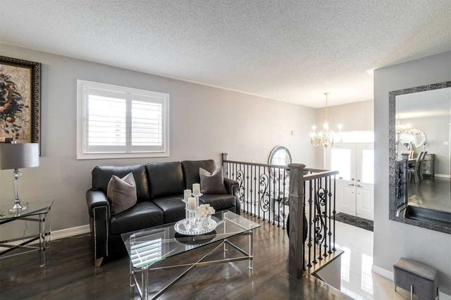 28 Legend Lane, House detached with 2 bedrooms, 2 bathrooms and 6 parking in Brampton ON | Image 40