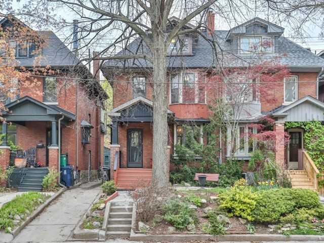 38 Alberta Ave, House semidetached with 5 bedrooms, 2 bathrooms and 1 parking in Toronto ON | Image 1