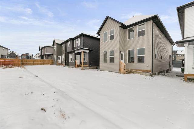 27 Copperhead Way Se, House detached with 3 bedrooms, 2 bathrooms and 4 parking in Calgary AB | Image 46