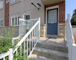 th59 - 50 Turntable Cres, Townhouse with 2 bedrooms, 2 bathrooms and 2 parking in Toronto ON | Image 1