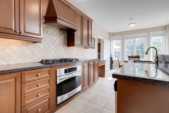 1069 Nellie Little Cres, House detached with 4 bedrooms, 5 bathrooms and 7 parking in Newmarket ON | Image 31