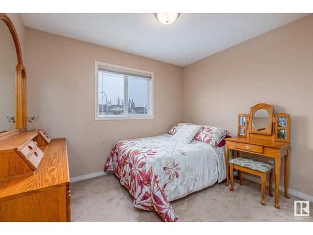 3729 160a Av Nw, House semidetached with 3 bedrooms, 2 bathrooms and null parking in Edmonton AB | Image 18