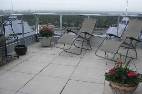 uph1** - 3 Rean Dr, Condo with 2 bedrooms, 3 bathrooms and 2 parking in Toronto ON | Image 9