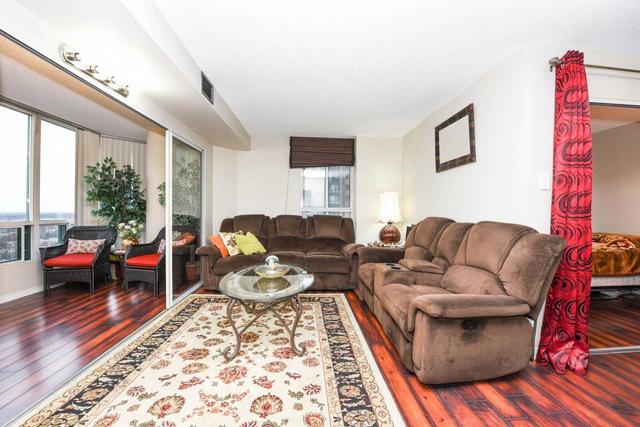 1004 - 115 Hillcrest Ave, Condo with 2 bedrooms, 2 bathrooms and 1 parking in Mississauga ON | Image 6