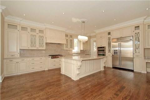 206 Dunforest Ave, House detached with 4 bedrooms, 6 bathrooms and 6 parking in Toronto ON | Image 9