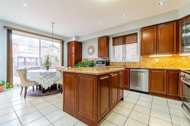 7292 Barbara Ann Crt, House detached with 5 bedrooms, 7 bathrooms and 6 parking in Mississauga ON | Image 35