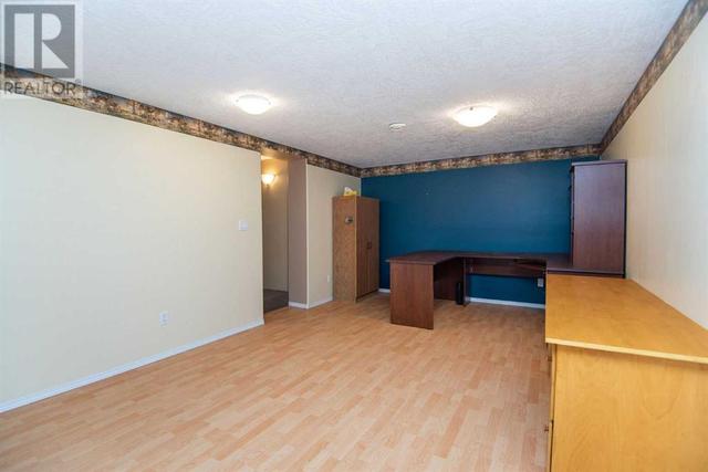 3402 - 3 Township Road 392, House detached with 4 bedrooms, 2 bathrooms and 2 parking in Lacombe County AB | Image 17