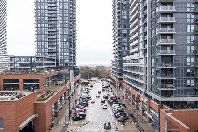 628 - 10 Park Lawn Rd, Condo with 2 bedrooms, 2 bathrooms and 1 parking in Toronto ON | Image 17