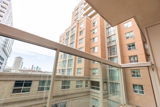 407 - 323 Richmond St E, Condo with 2 bedrooms, 2 bathrooms and 1 parking in Toronto ON | Image 11
