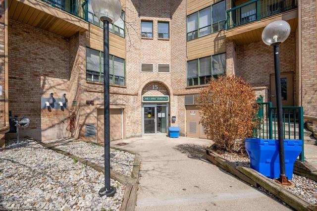 420 - 15 Hofstetter Avenue, House attached with 2 bedrooms, 2 bathrooms and 1 parking in Kitchener ON | Image 15