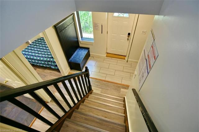 173 Tyrolean Lane, House semidetached with 9 bedrooms, 2 bathrooms and null parking in The Blue Mountains ON | Image 15